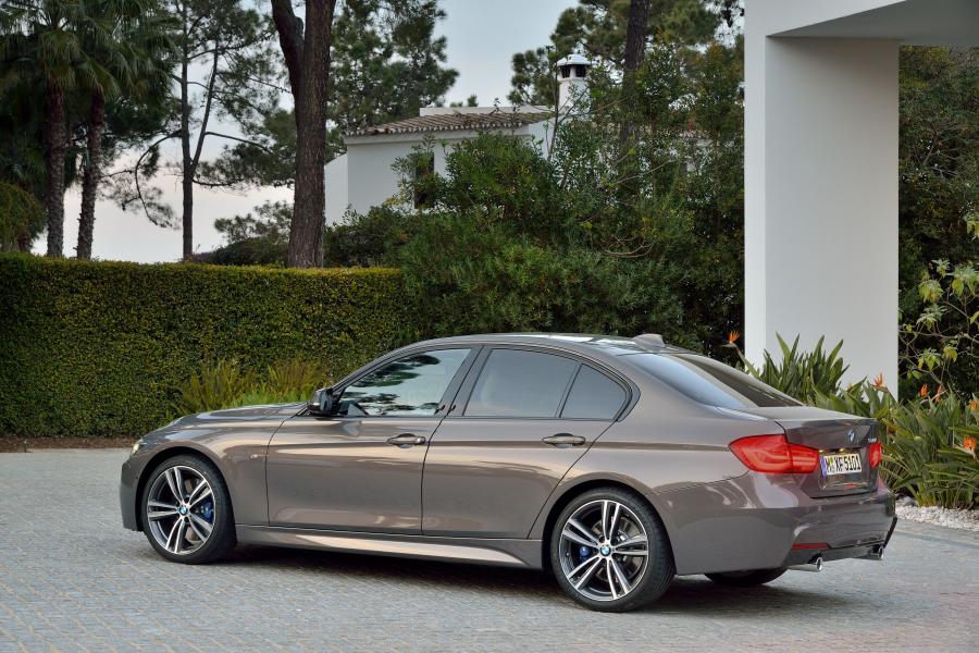  BMW 340i M Sport 2015 года  (фото 12 из 27)